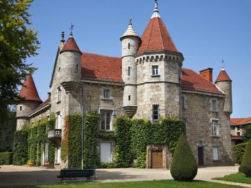 Château-Saint Romain Lachalm-HauteLoire- Haut Pays du Velay Château-Saint Romain Lachalm-HauteLoire- Haut Pays du Velay